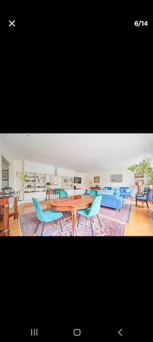 Chic Trocadero Apartment Paris